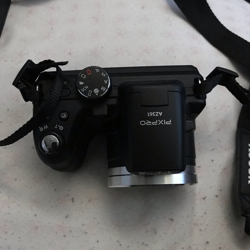 Camera - Picture 3 of 5